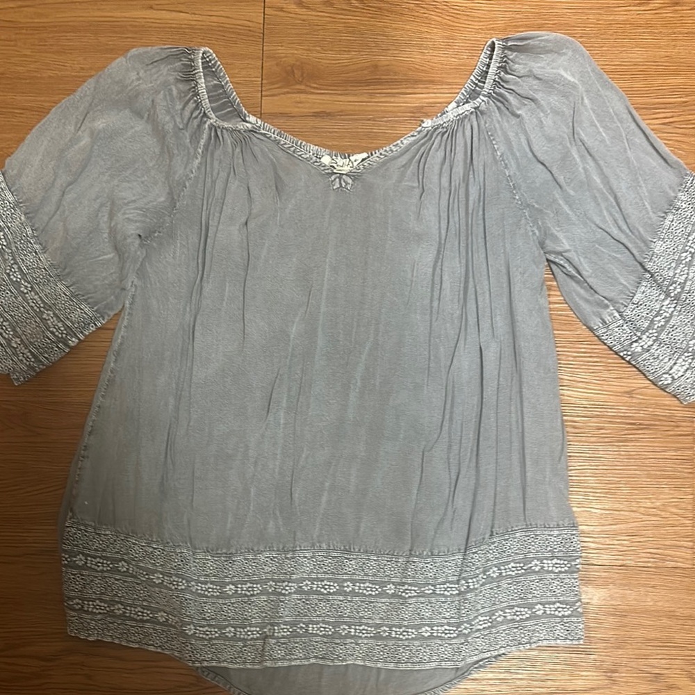 Solitaire Grey Smocked Shoulder Blouse Relaxed Style Distressed Wash Medium